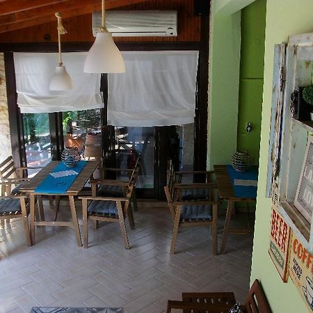 Pella House Studios & Apartments Pefkochori Bagian luar foto